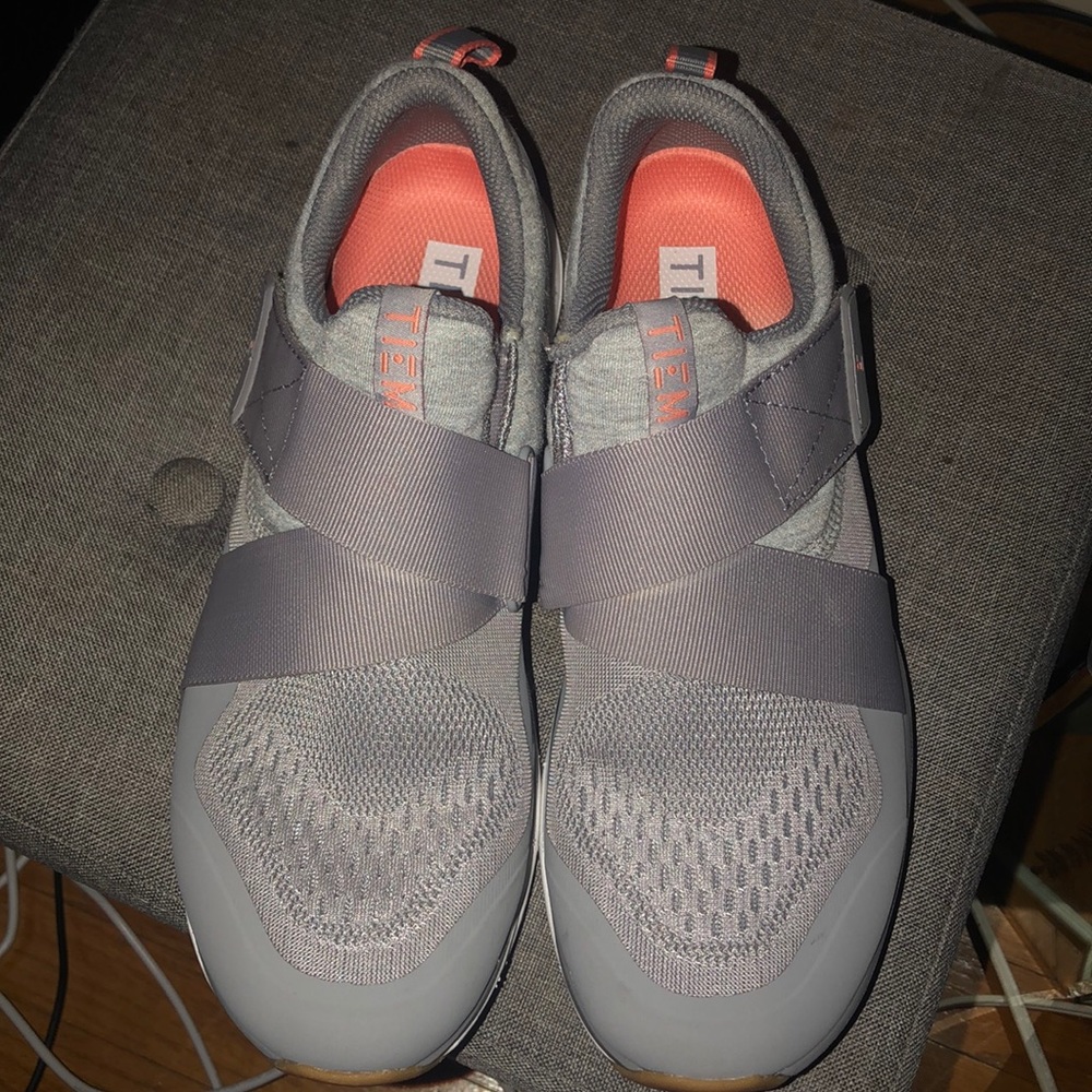 TIEM Lunar Gray Slipstream Cycling Shoes